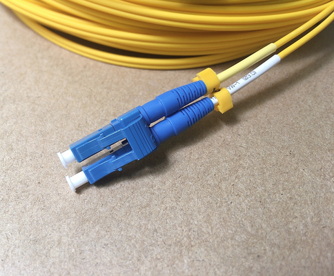 الوضع الواحد SM الوضع الواحد DLC PDLC LC UPC كابلات التصحيح المزدوجة للألياف الضوئية