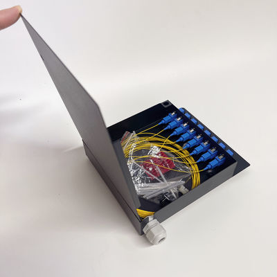 8 Cores SC UPC Indoor Wall Mount Fiber Optic Terminal Box Steel Tape Optical Fiber Distribution Box